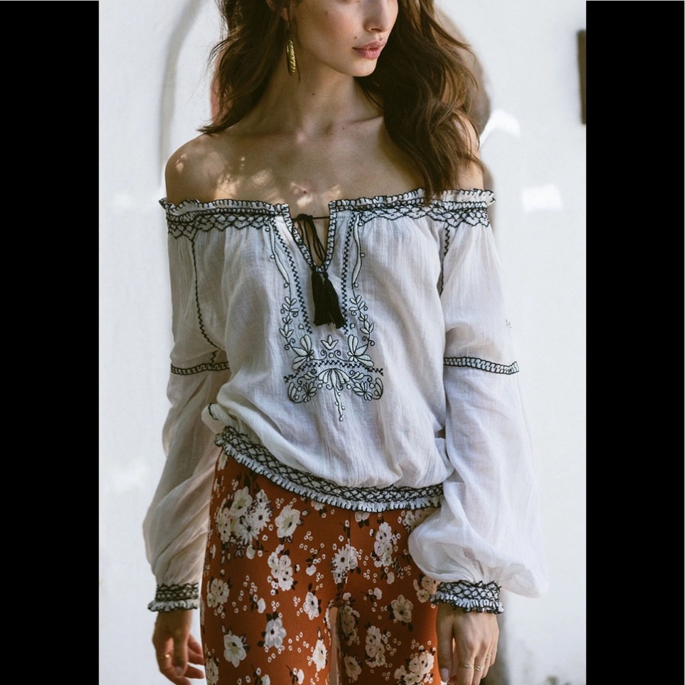 Spell Folklore boho Top in Ivory S preowned - Picture 3 of 15